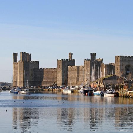 Llety Pen Deitsh 1 Apartment Caernarfon Bagian luar foto